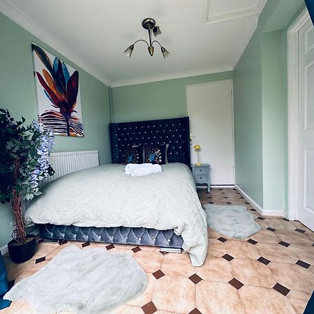 Home Away From Home Σουίντον Εξωτερικό φωτογραφία